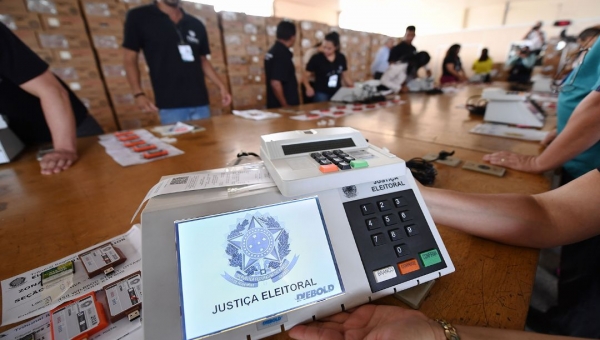 VOCÊ SABIA? Candidatos e eleitores não podem ser presos até 48 horas após o término da eleição